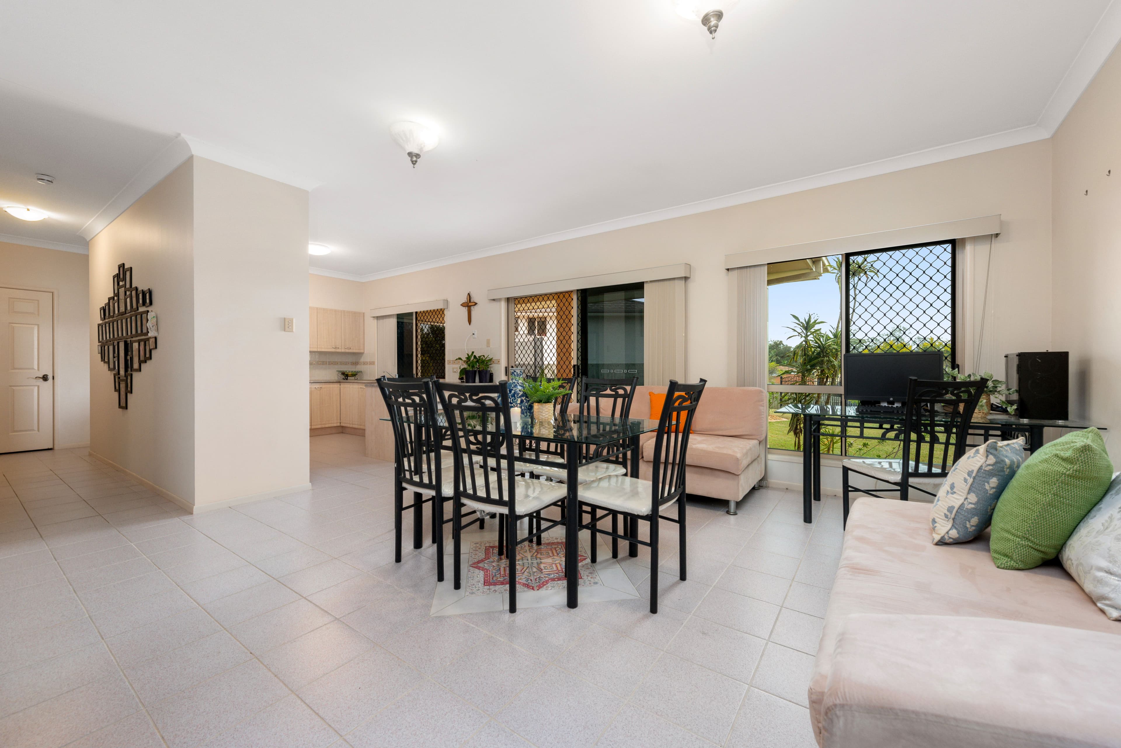 7 Bentley Court, Mansfield QLD 4122, Mansfield - Thumbnail 4