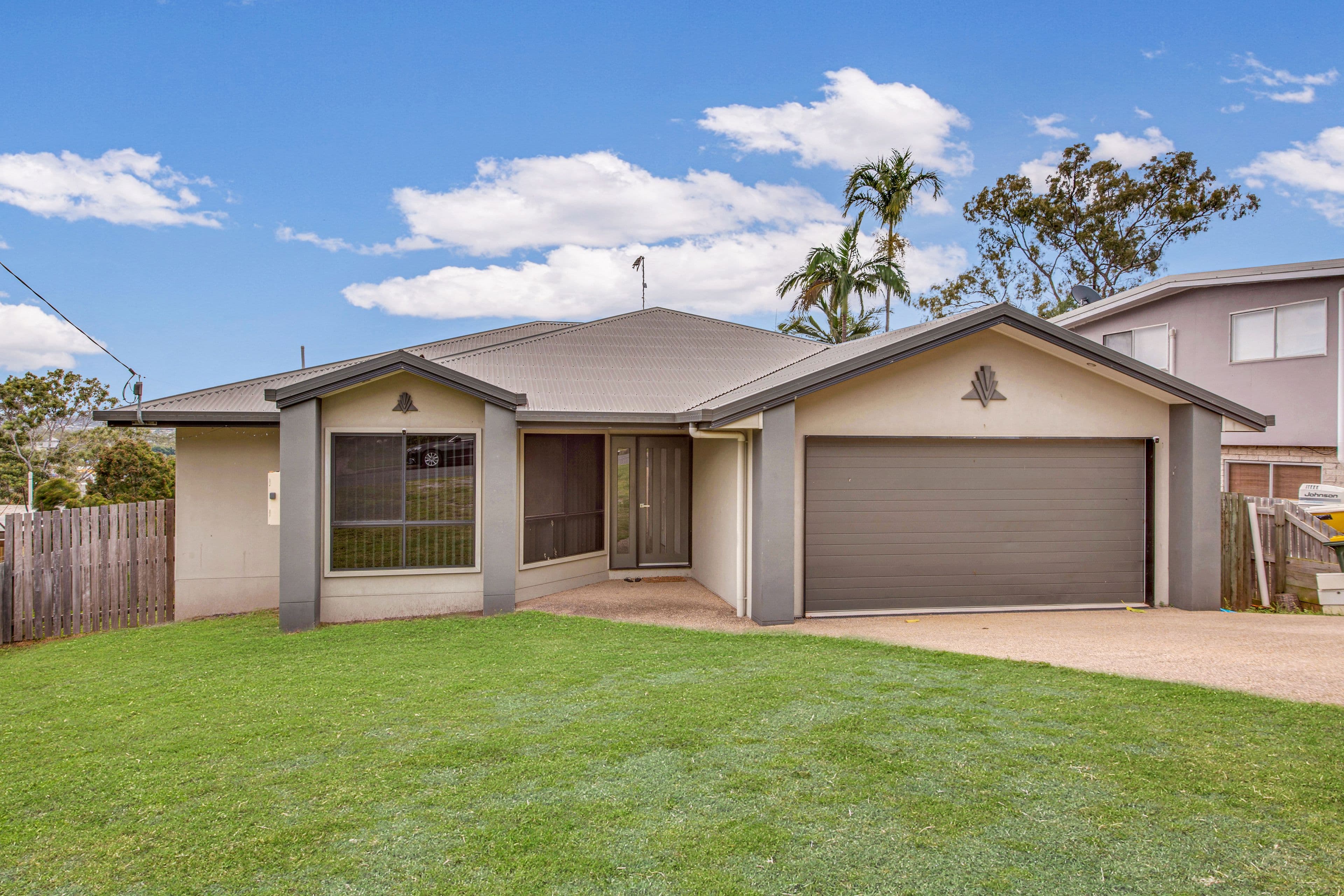 27 Holland Street, West Gladstone QLD 4680, West Gladstone - Image 1