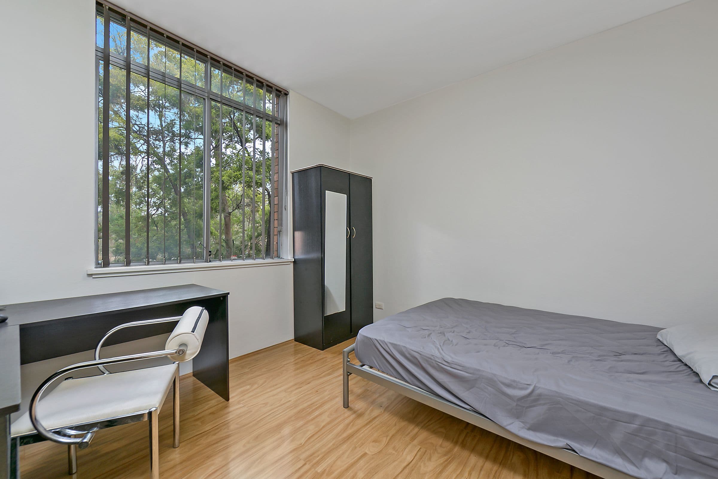 4 Park Avenue, Westmead NSW 2145, Westmead - Thumbnail 5