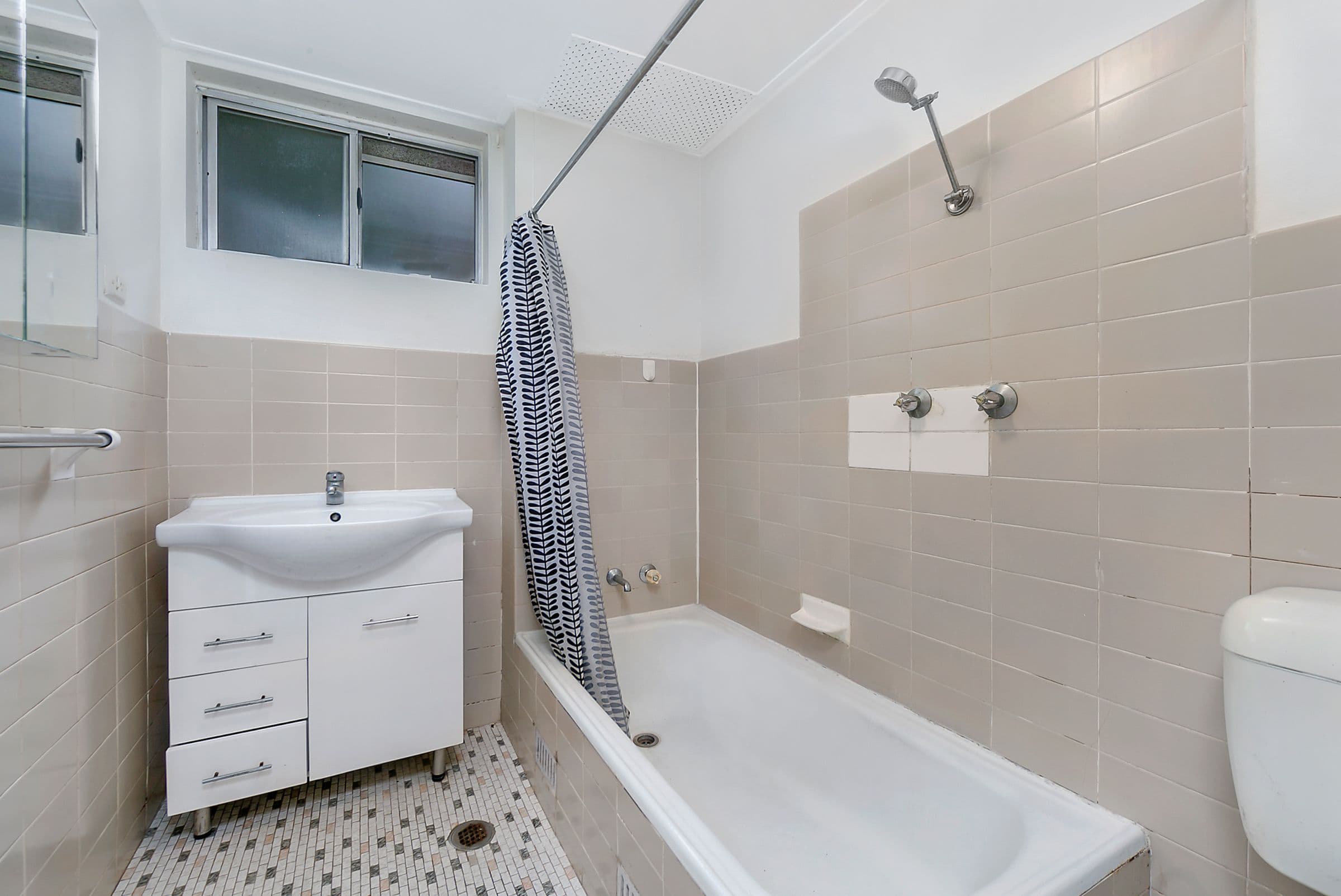 4 Park Avenue, Westmead NSW 2145, Westmead - Thumbnail 6