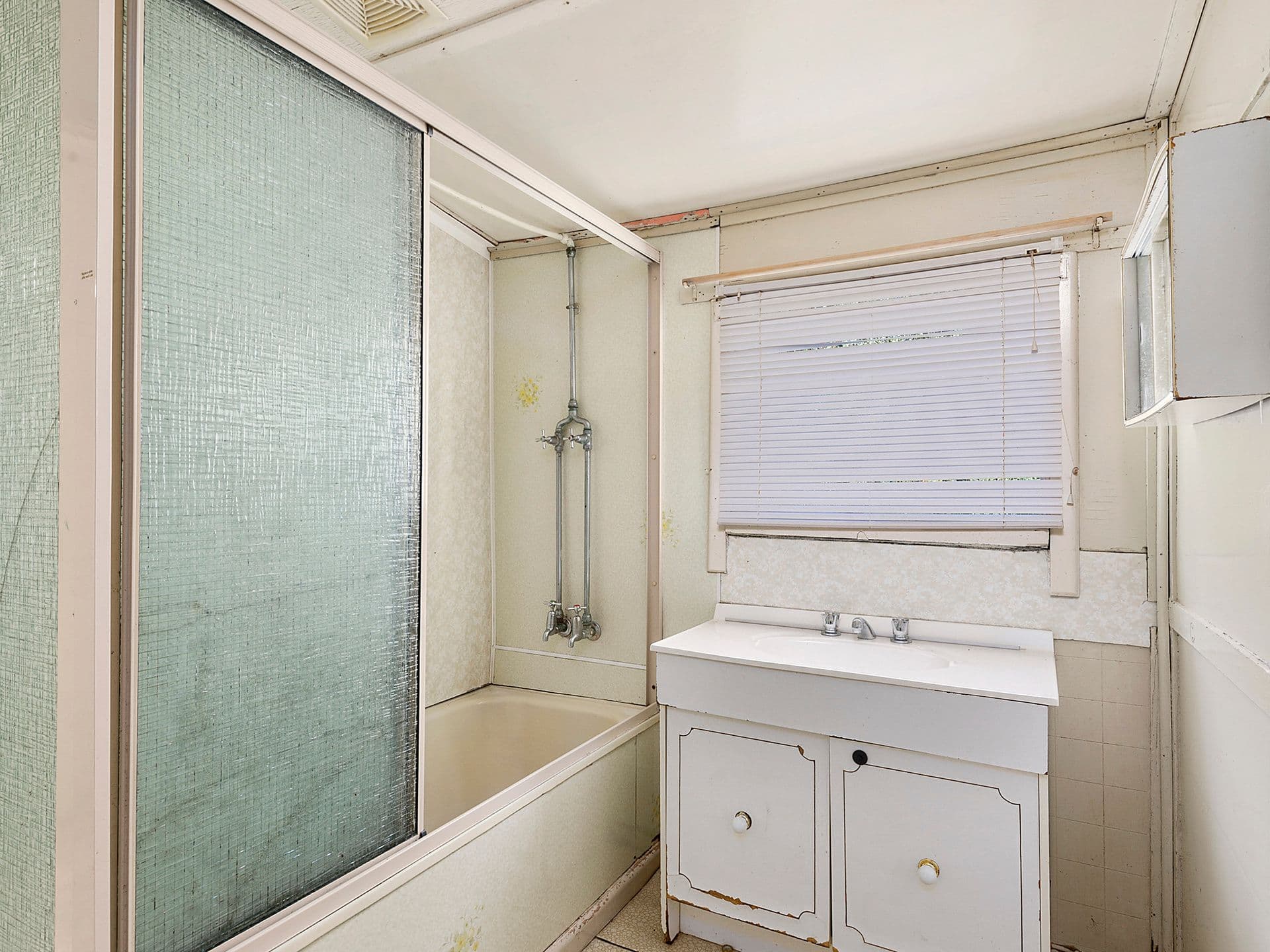 15 Lawrence Street, Camperdown VIC 3260, Camperdown - Thumbnail 7