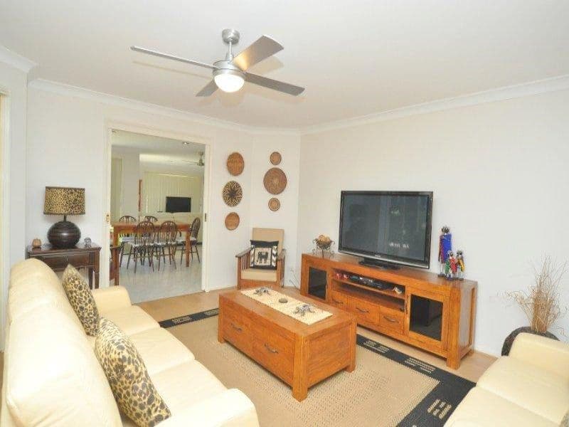 17 Cootharaba Drive, HELENSVALE QLD 4212, Helensvale - Thumbnail 6