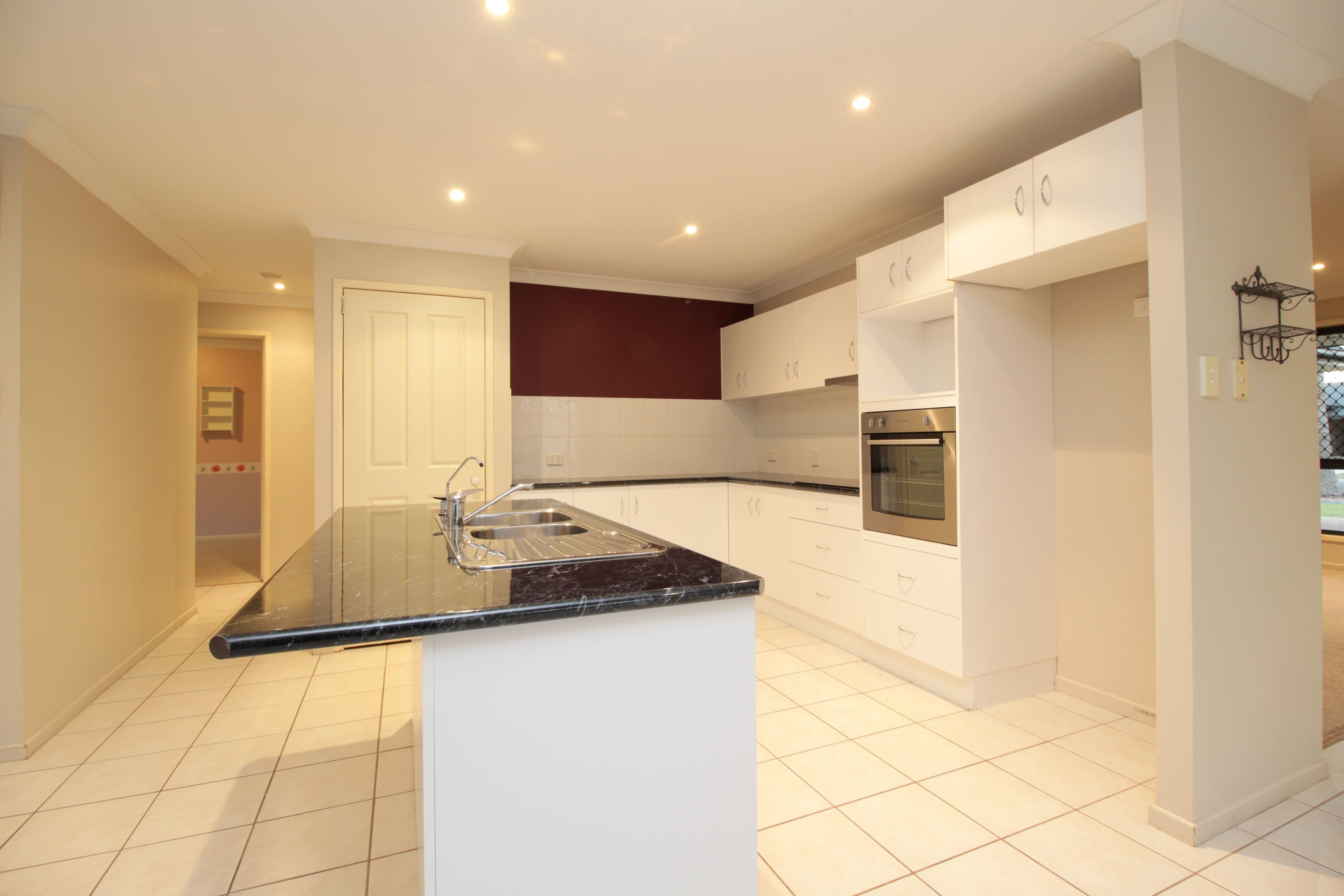 23 Carrington Place, Emerald QLD 4720, Emerald - Thumbnail 8