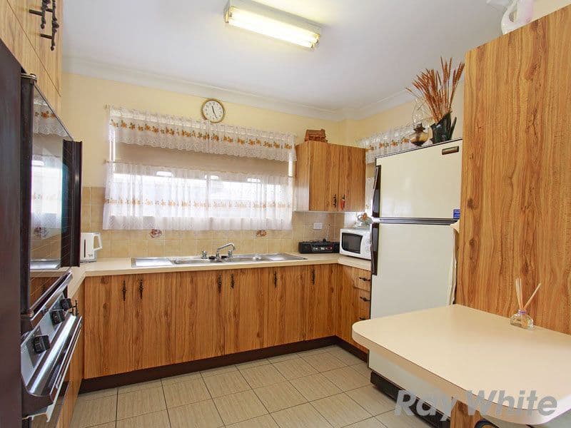 8 Chapman Street, Diamond Creek, Diamond Creek - Thumbnail 6