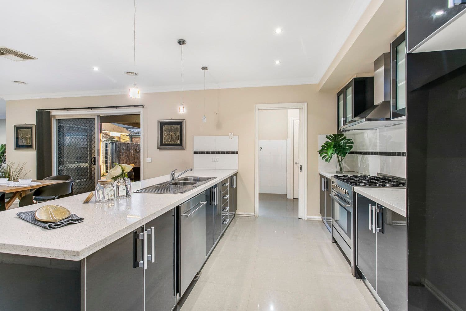 14 Gladys Court, Berwick VIC 3806, Berwick - Thumbnail 5
