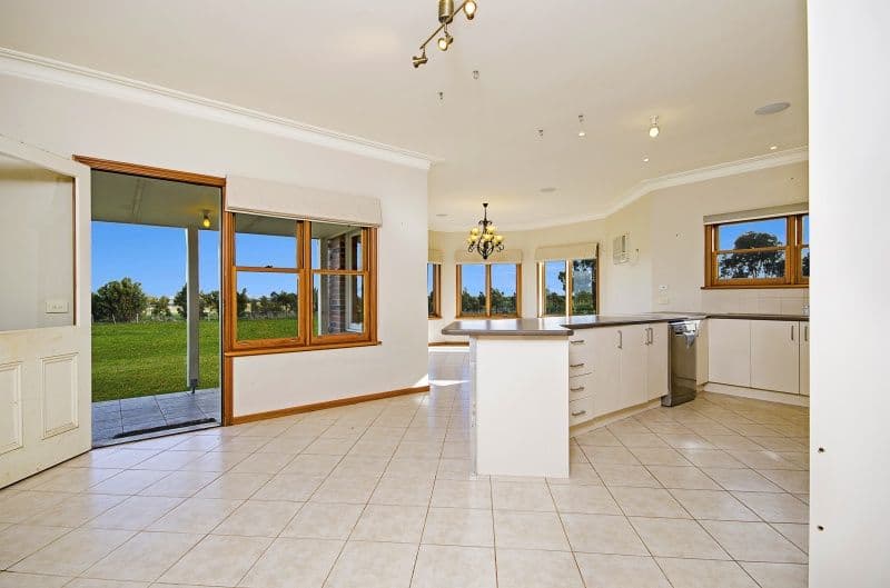 25 Parker Road, SUTHERLANDS CREEK VIC 3331, Sutherlands Creek - Thumbnail 2
