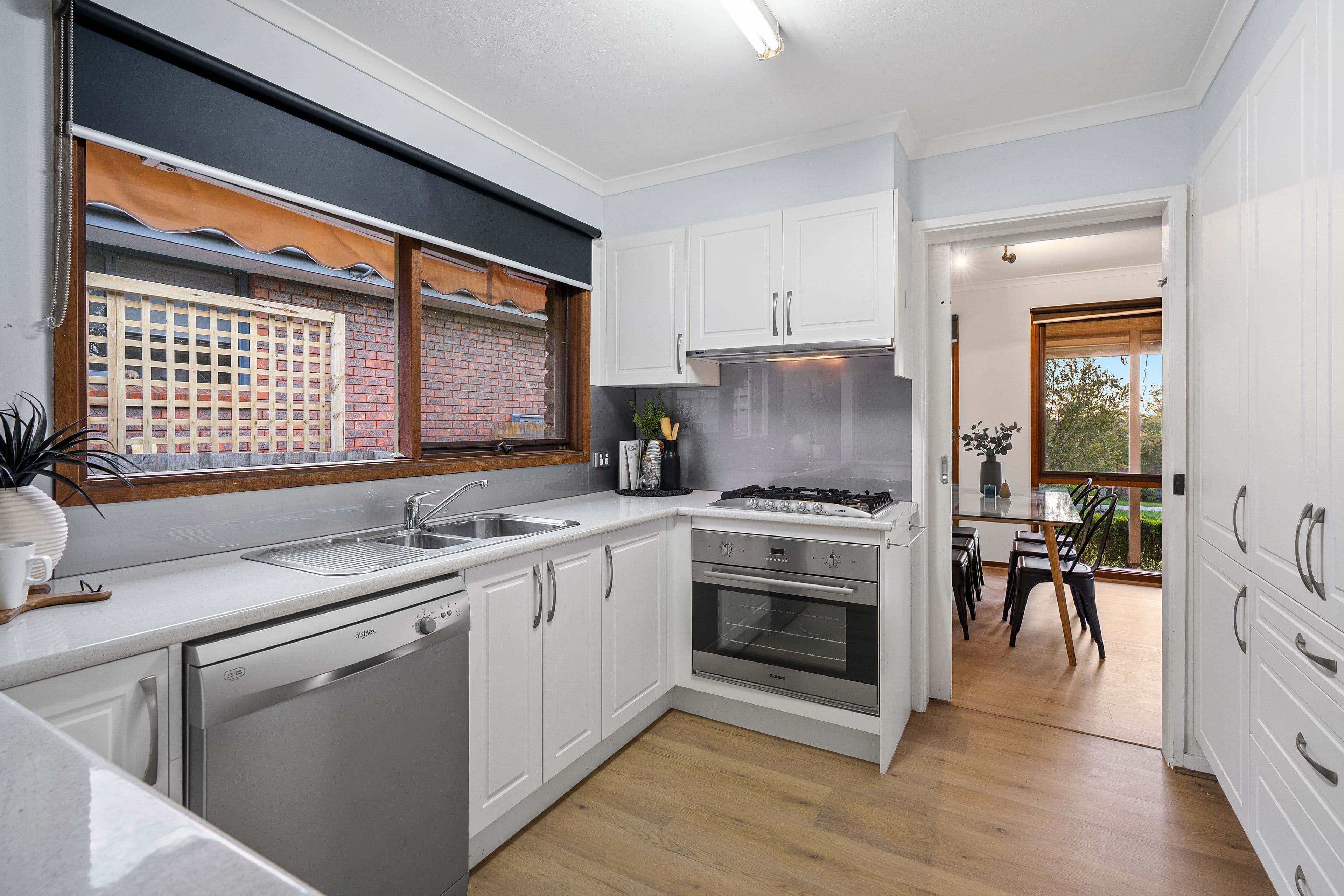 27 Nerissa Street, Ferntree Gully VIC 3156, Ferntree Gully - Thumbnail 3