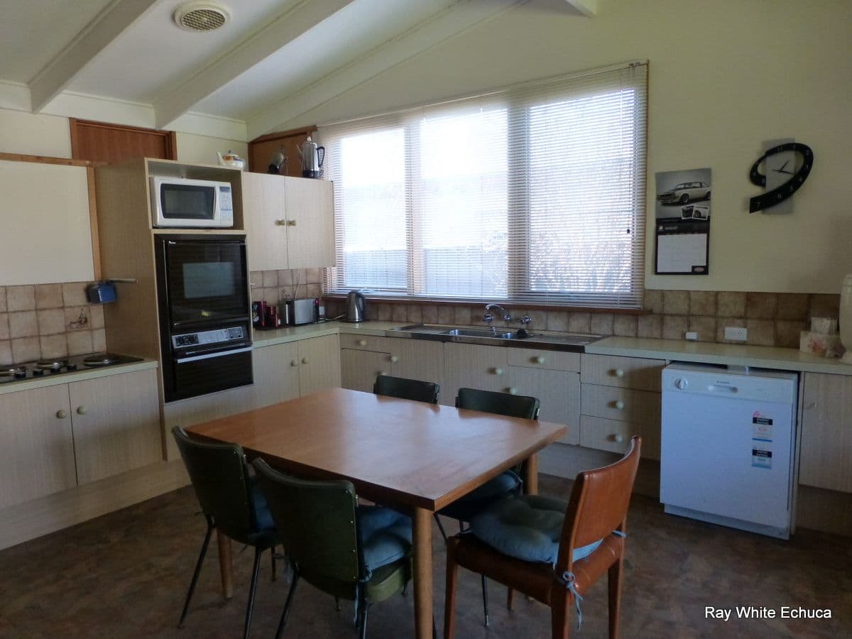 33 Popplewell Street, MOAMA NSW 2731, Moama - Thumbnail 3