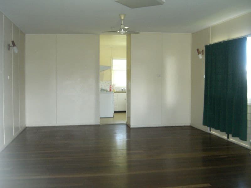 25 Dawson Highway, MOURA QLD 4718, Moura - Thumbnail 4