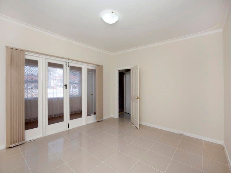 11 Gill Street, MORLEY WA 6062, Morley - Thumbnail 4