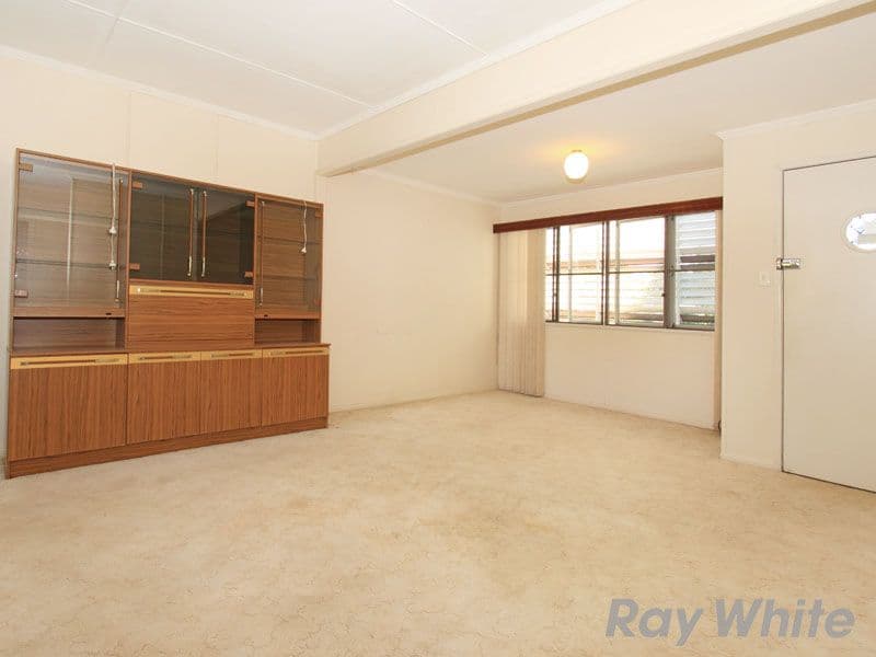 19 Ledbury Street, ASPLEY QLD 4034, Aspley - Thumbnail 3