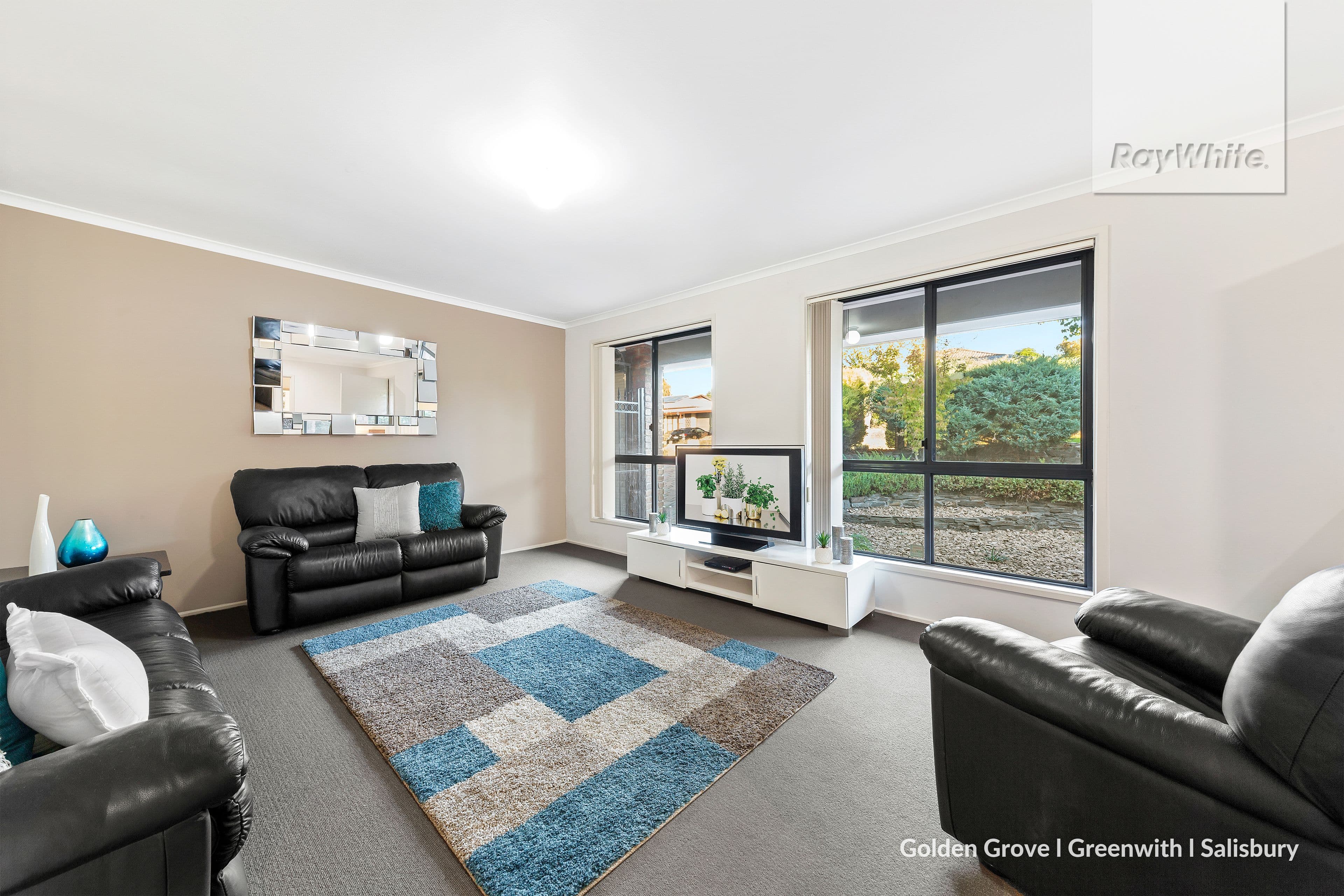 20 Sussex Street, Blackburn North
    
    
      
        637 m2, Blackburn North - Thumbnail 4
