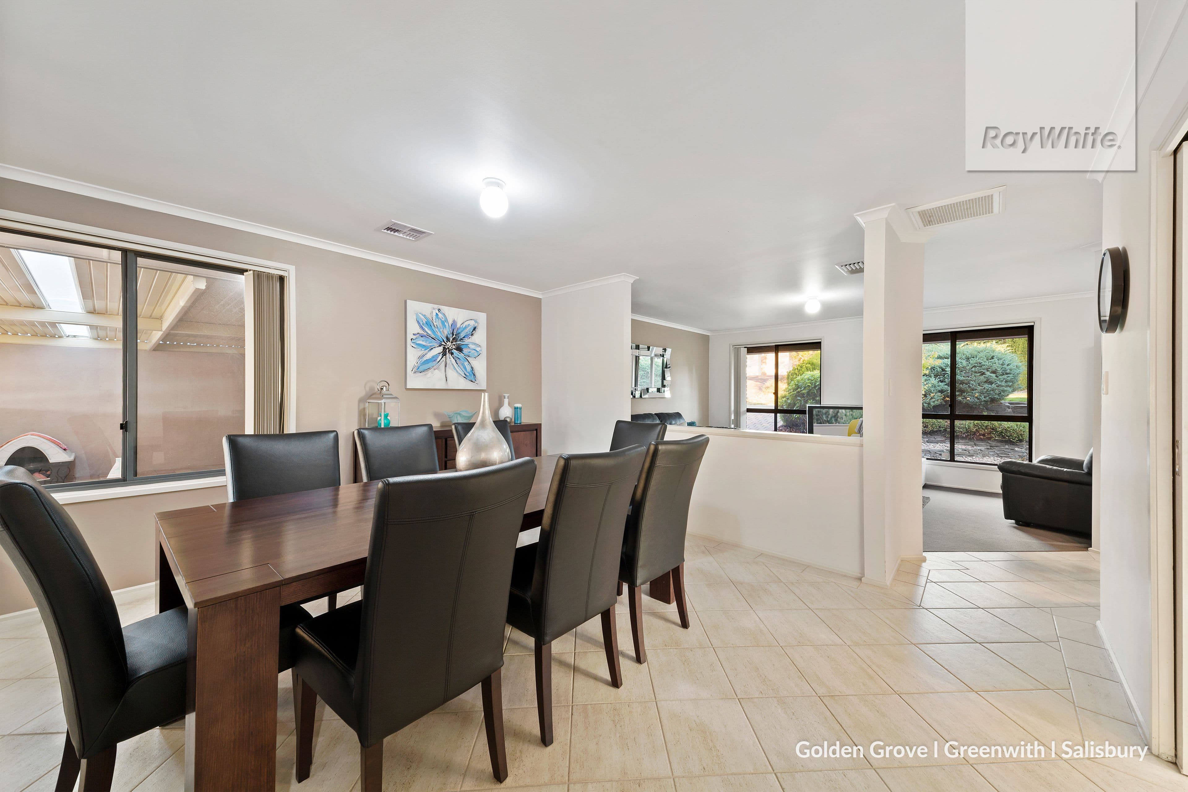 20 Sussex Street, Blackburn North
    
    
      
        637 m2, Blackburn North - Thumbnail 5
