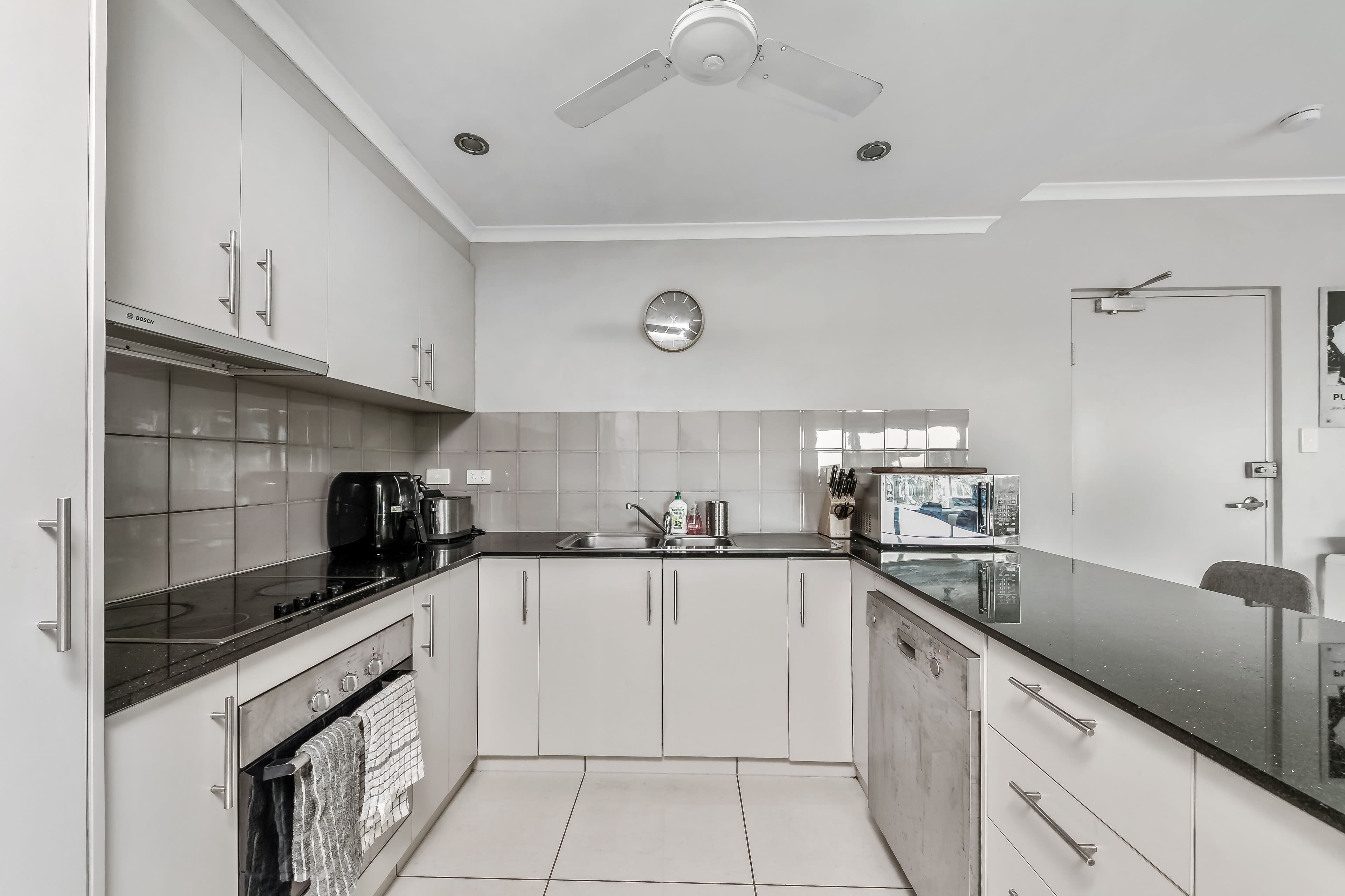 12 Dashwood Place, DARWIN CITY NT 0800, Darwin City - Thumbnail 4