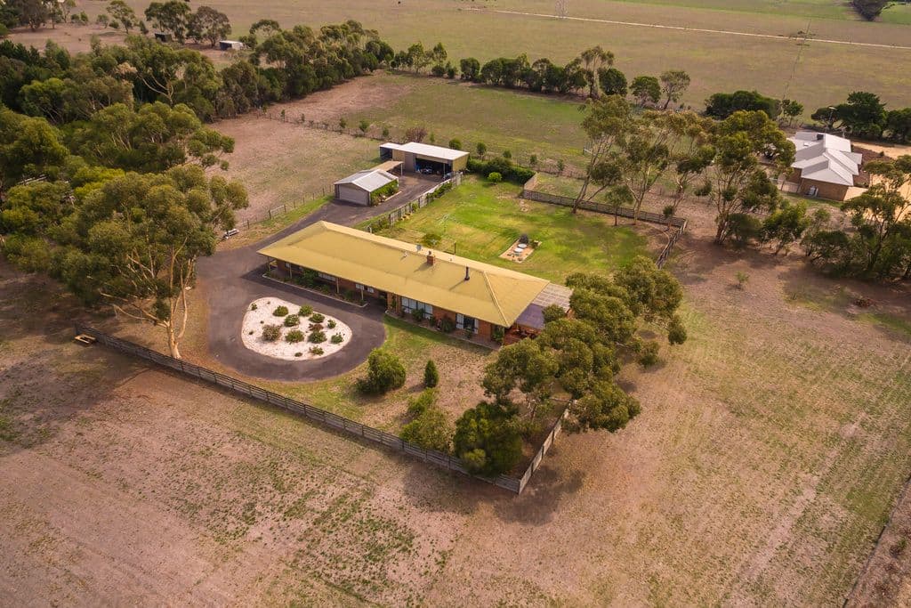 19 Kalkarra Crescent, MOUNT DUNEED VIC 3217, Mount Duneed - Thumbnail 2