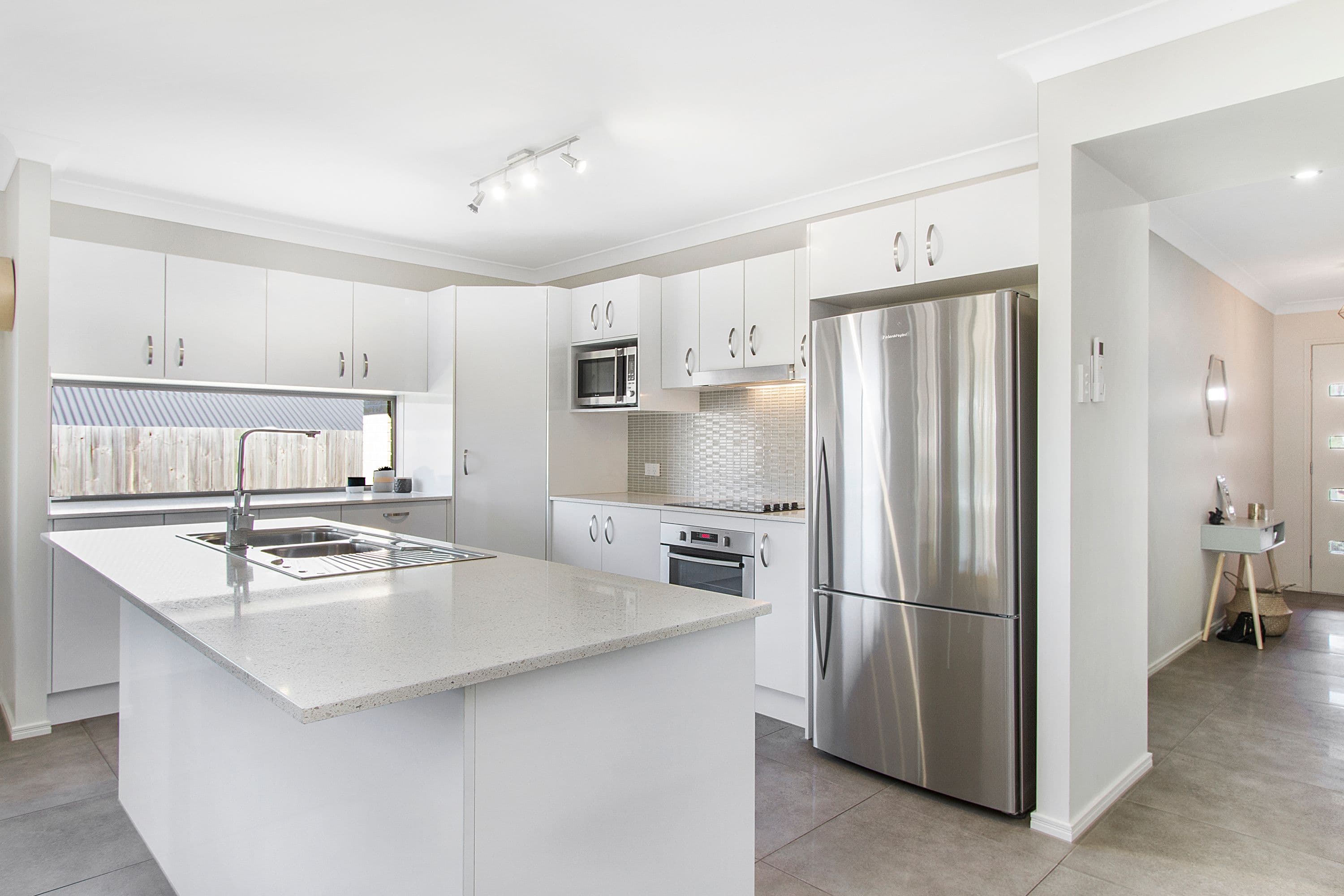 20 Kidston Crescent, Warner QLD 4500, Warner - Thumbnail 2