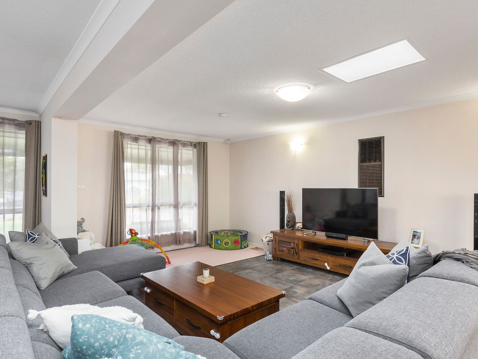 11 Emerald Street, Flagstaff Hill SA 5159, Flagstaff Hill - Thumbnail 6