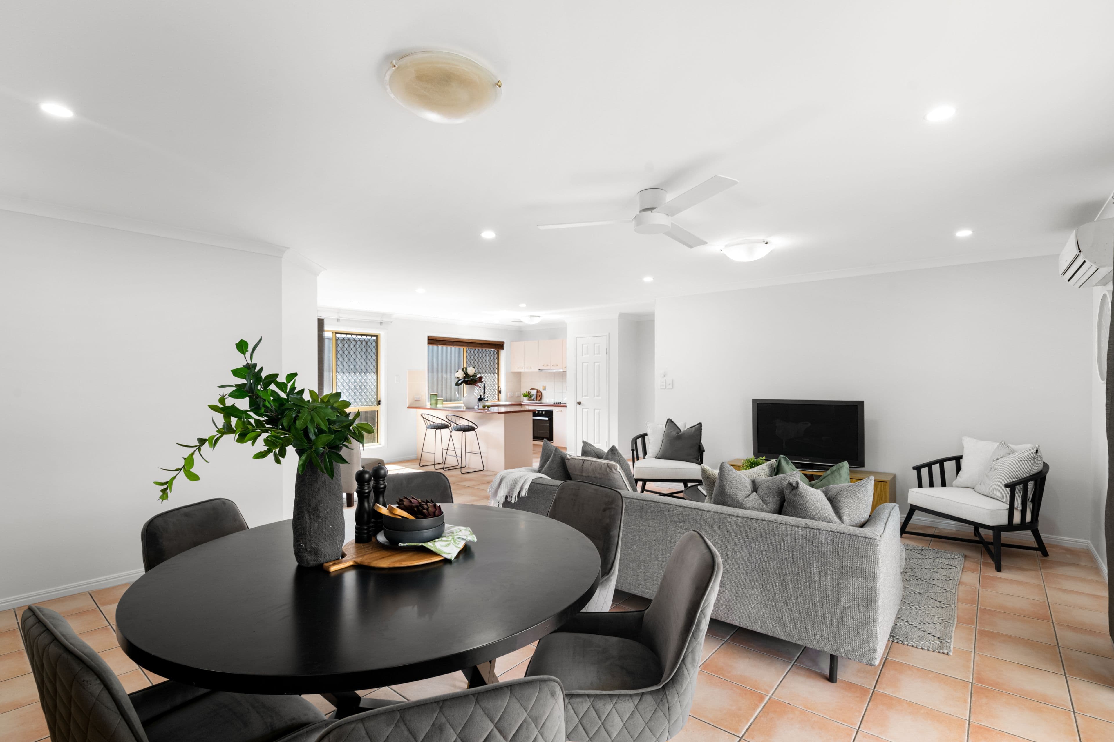 80 Watarrka Drive, Parkinson QLD 4115, Parkinson - Thumbnail 5