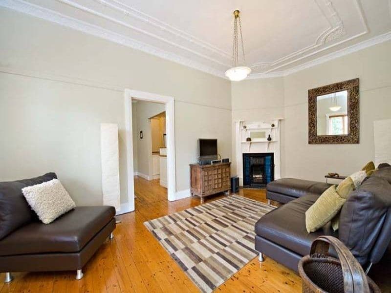9 Warwillah Road, Russell Lea - Thumbnail 2