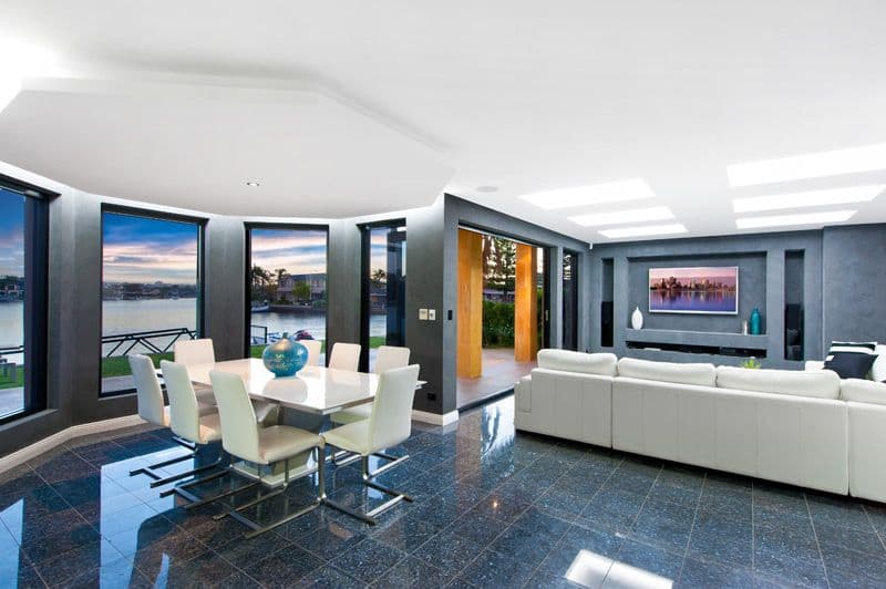 4 Lachlan Avenue, SYLVANIA WATERS NSW 2224, Sylvania Waters - Thumbnail 3