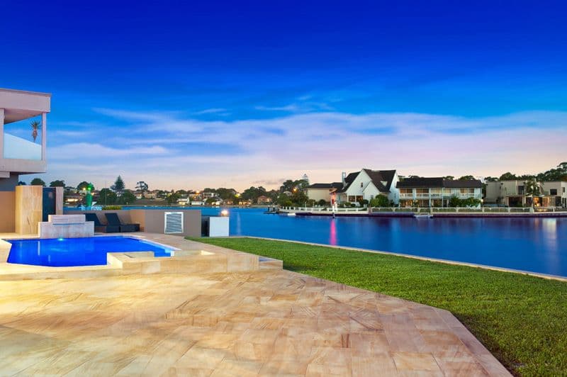 4 Lachlan Avenue, SYLVANIA WATERS NSW 2224, Sylvania Waters - Thumbnail 7