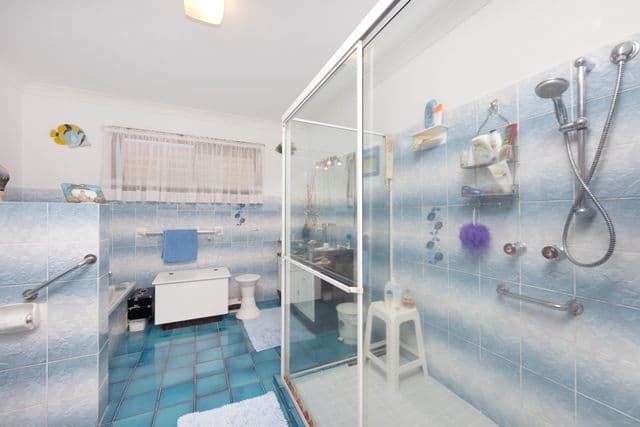 39 Thirteenth Avenue, PALM BEACH QLD 4221, Palm Beach - Thumbnail 7