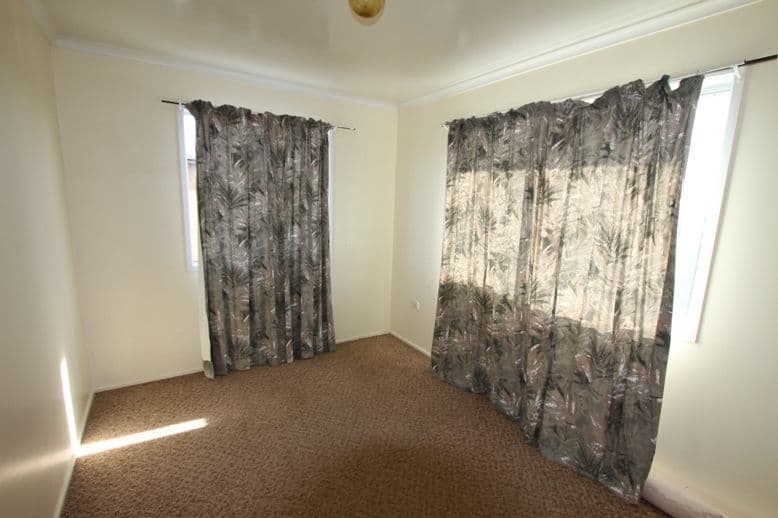 8 Flinders Street, BAKERS CREEK QLD 4740, Bakers Creek - Thumbnail 7
