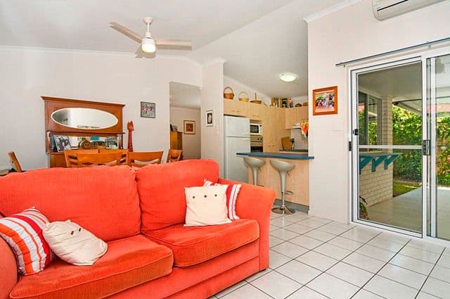 39 Mimosa Cresent, CURRIMUNDI QLD 4551, Currimundi - Thumbnail 2