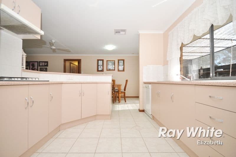 70 Quondong Avenue, PARAFIELD GARDENS SA 5107, Parafield Gardens - Thumbnail 5