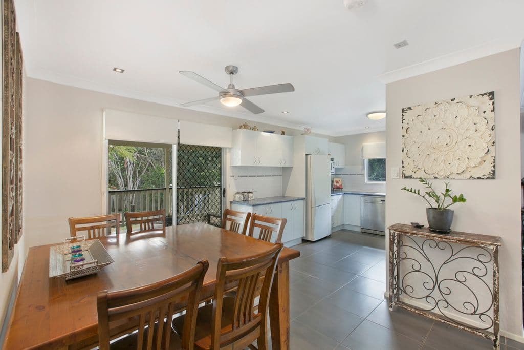 13 Bay Breeze Avenue, THORNLANDS QLD 4164, Thornlands - Thumbnail 4