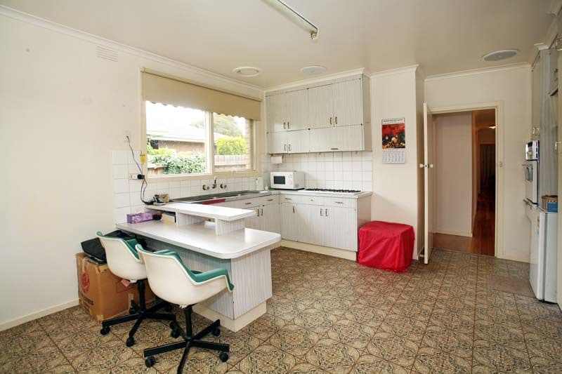 22  Tereva Crescent, WHEELERS HILL VIC 3150, Wheelers Hill - Thumbnail 4