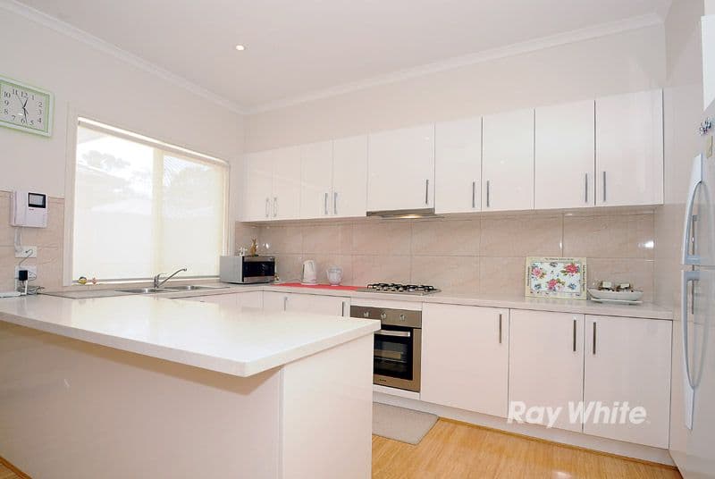 36 Kathryn Road, Knoxfield VIC 3180, Knoxfield - Thumbnail 3