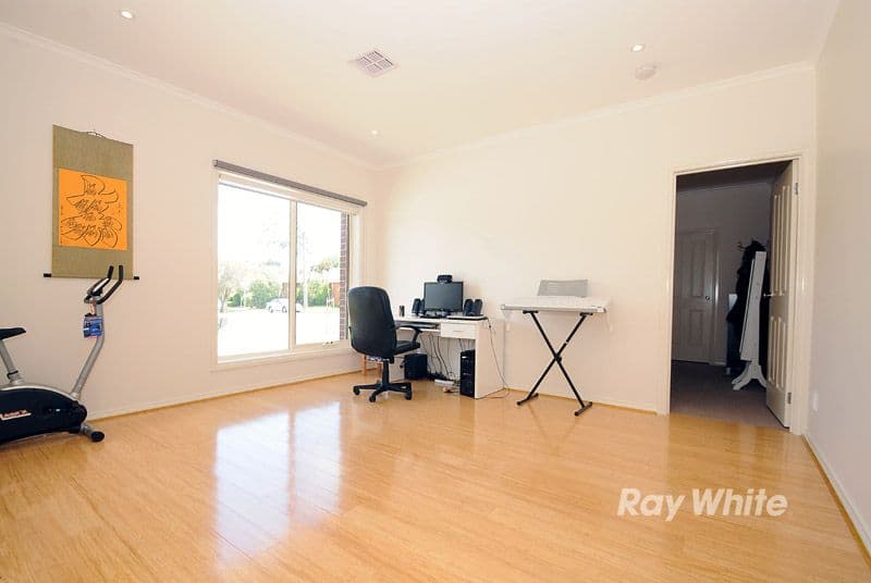 36 Kathryn Road, Knoxfield VIC 3180, Knoxfield - Thumbnail 6