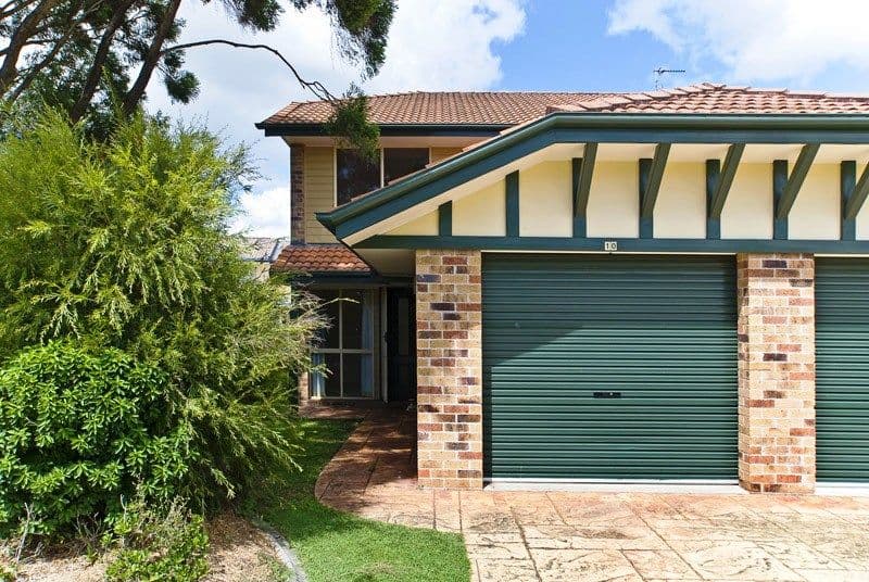 23 Tristan Court, BENOWA QLD 4217, Benowa - Image 1