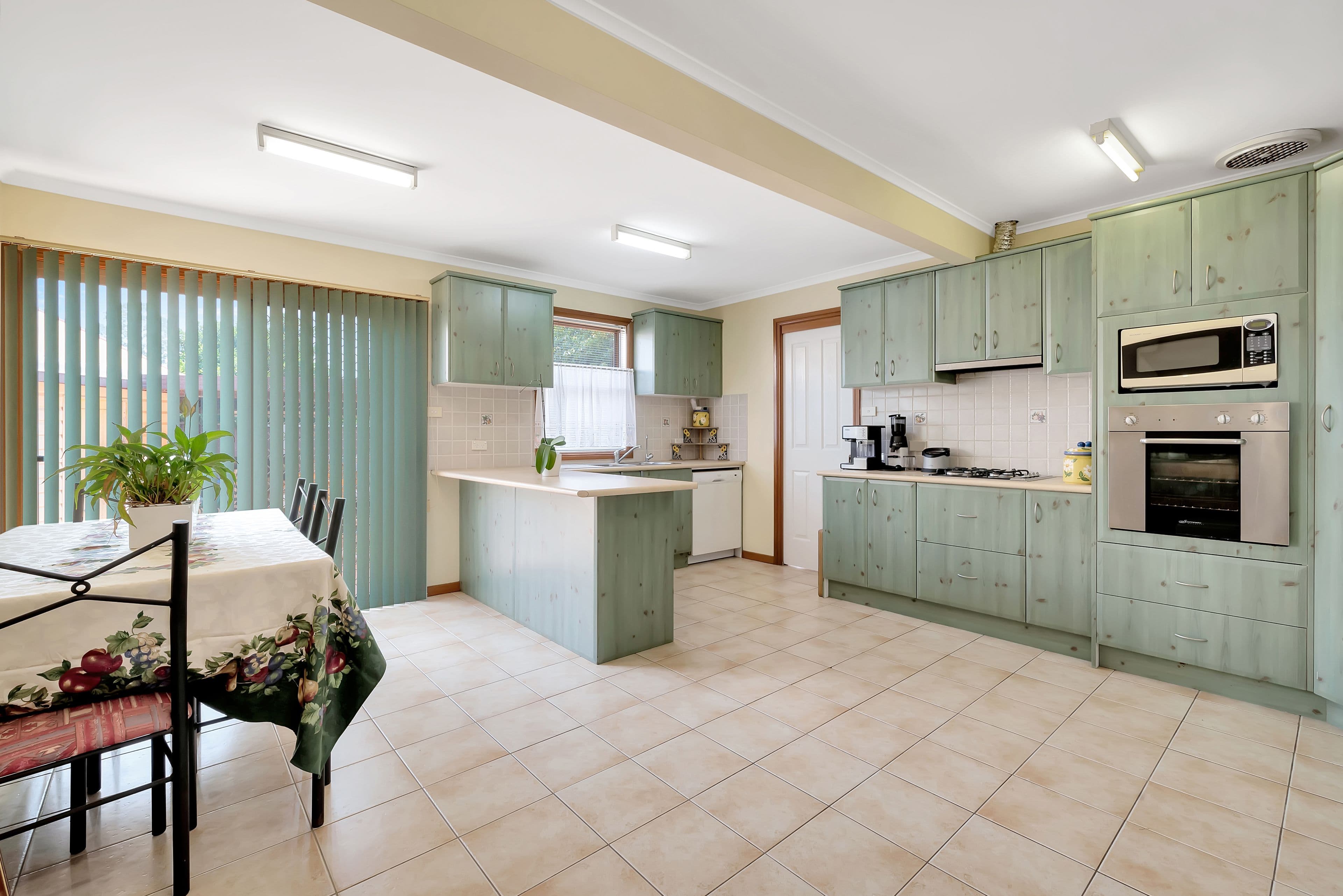 54 Tumbarumba Crescent, Heckenberg - Thumbnail 3