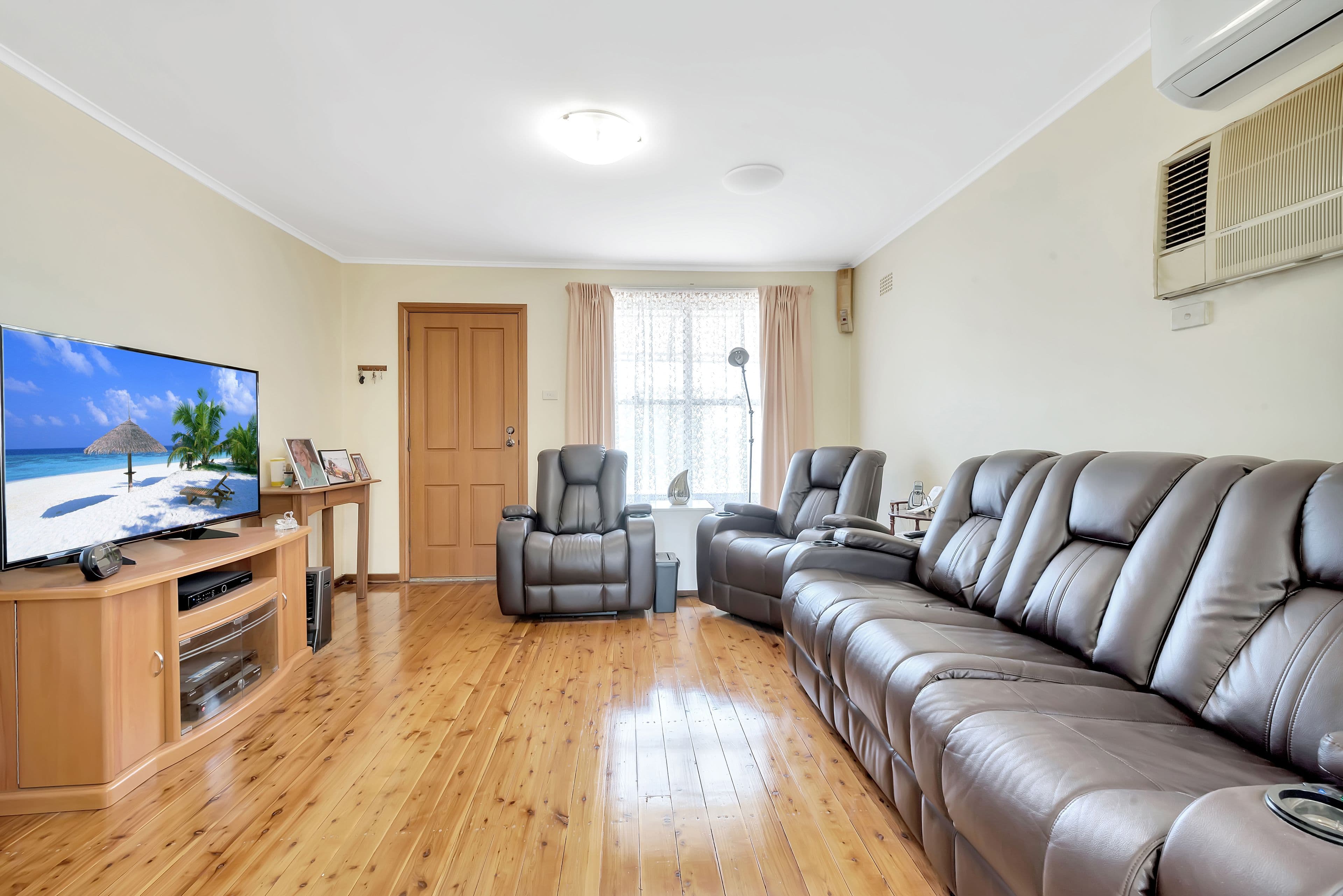 54 Tumbarumba Crescent, Heckenberg - Thumbnail 5