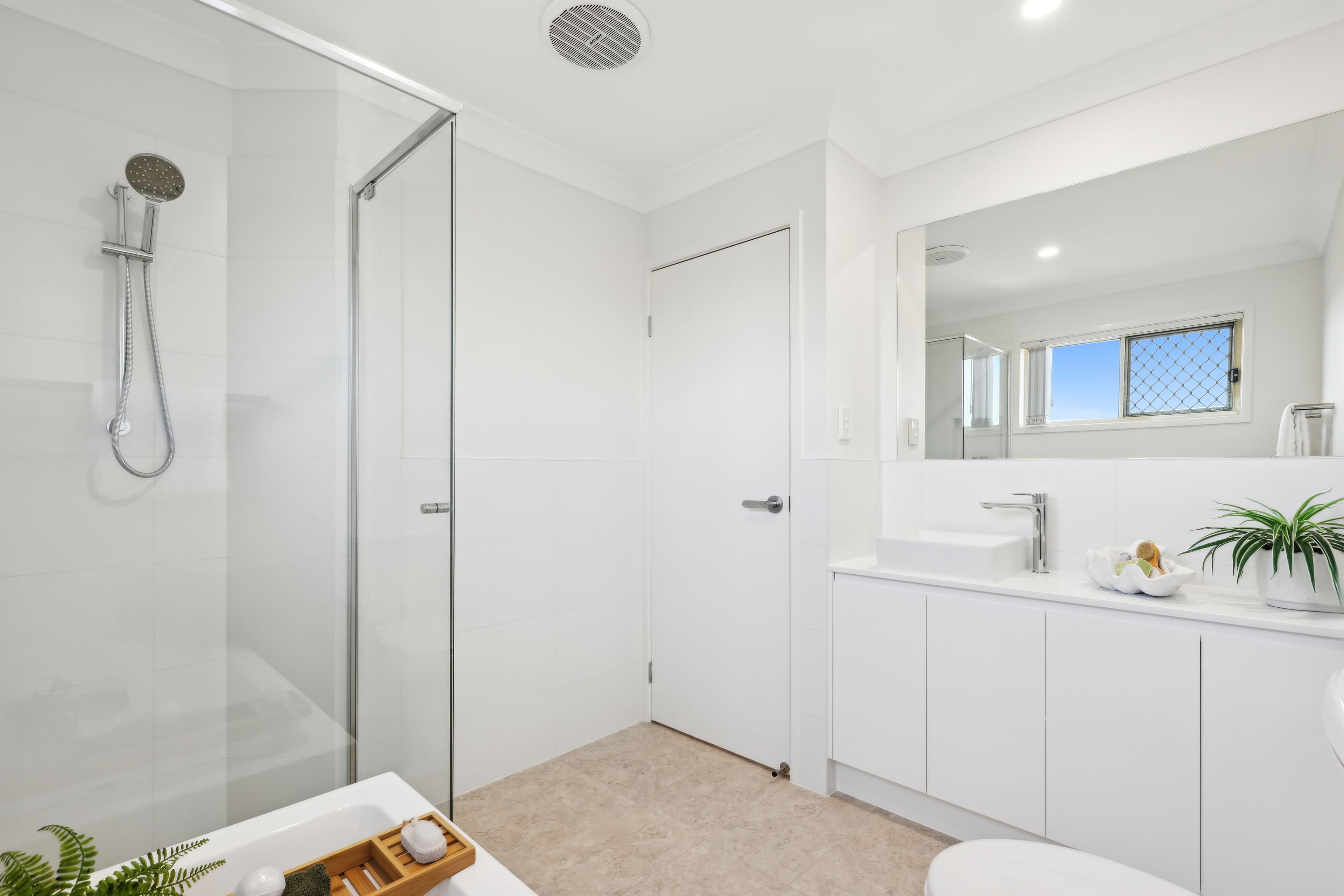 29 Bedivere Drive, Ormeau QLD 4208, Ormeau - Thumbnail 4