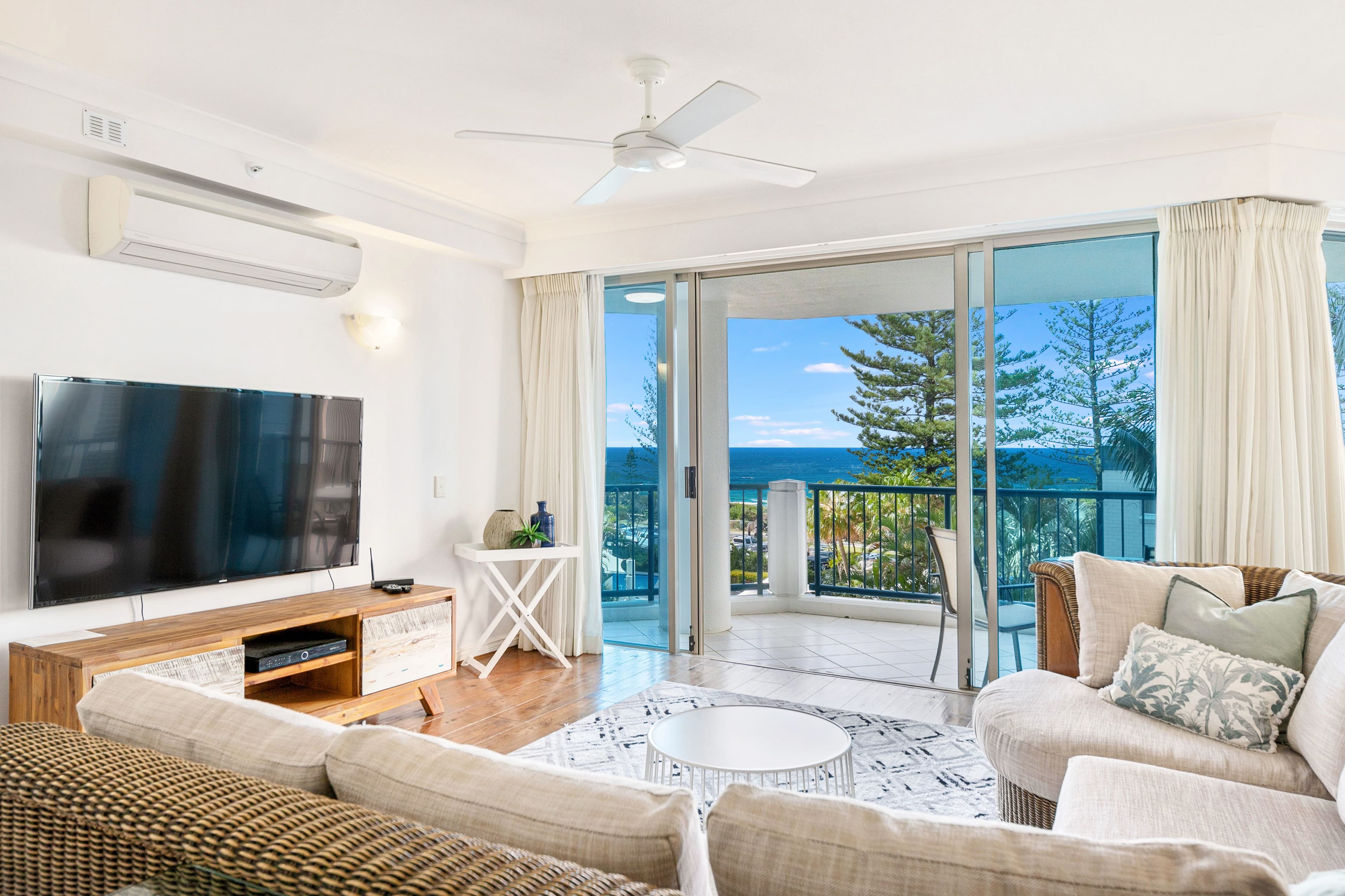 73 Oceana on Broadbeach 100 Old Burleigh Road, Broadbeach QLD 4218, Broadbeach - Thumbnail 2