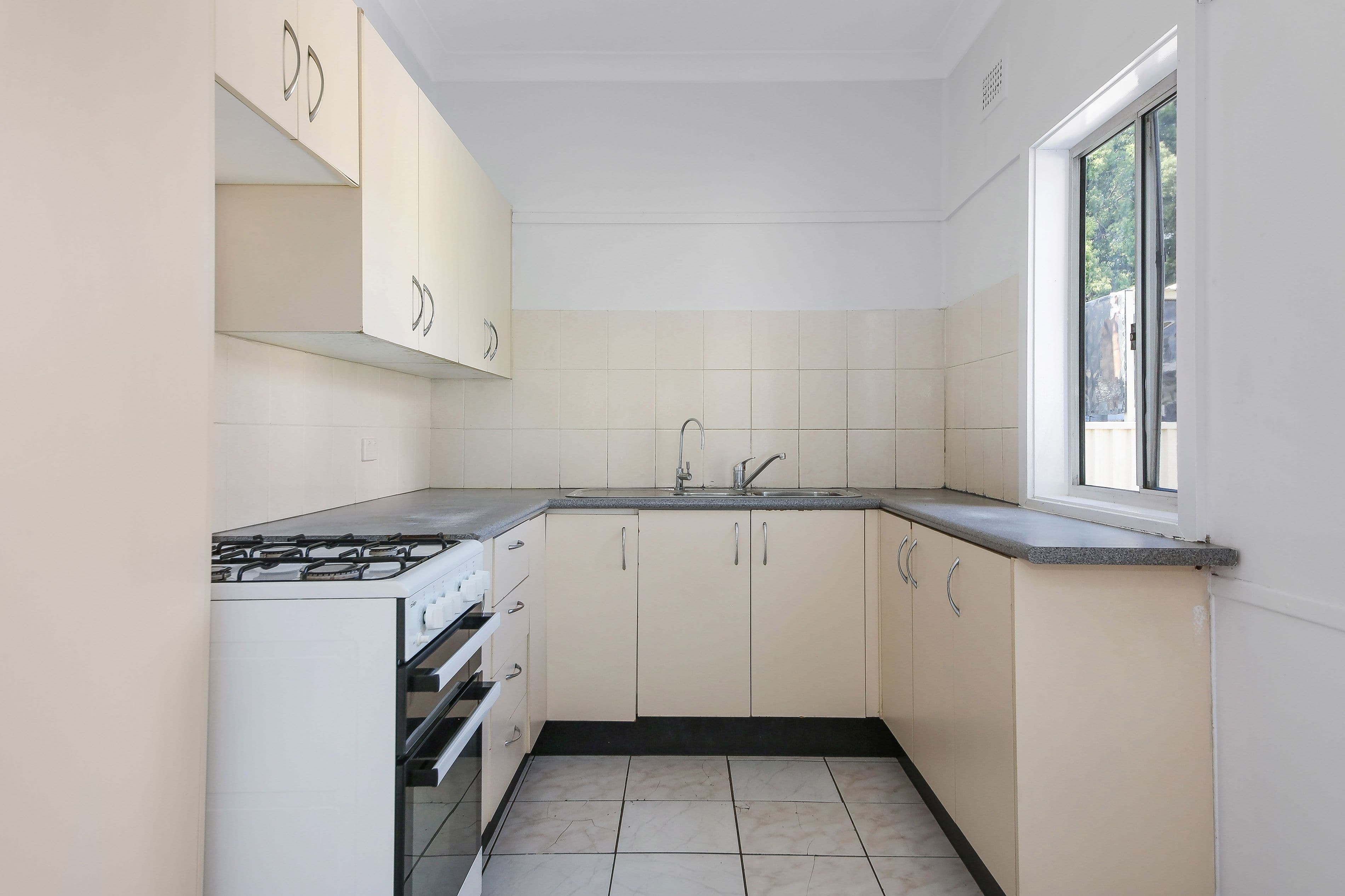129 Alan Street, Yagoona NSW 2199, Yagoona - Thumbnail 3