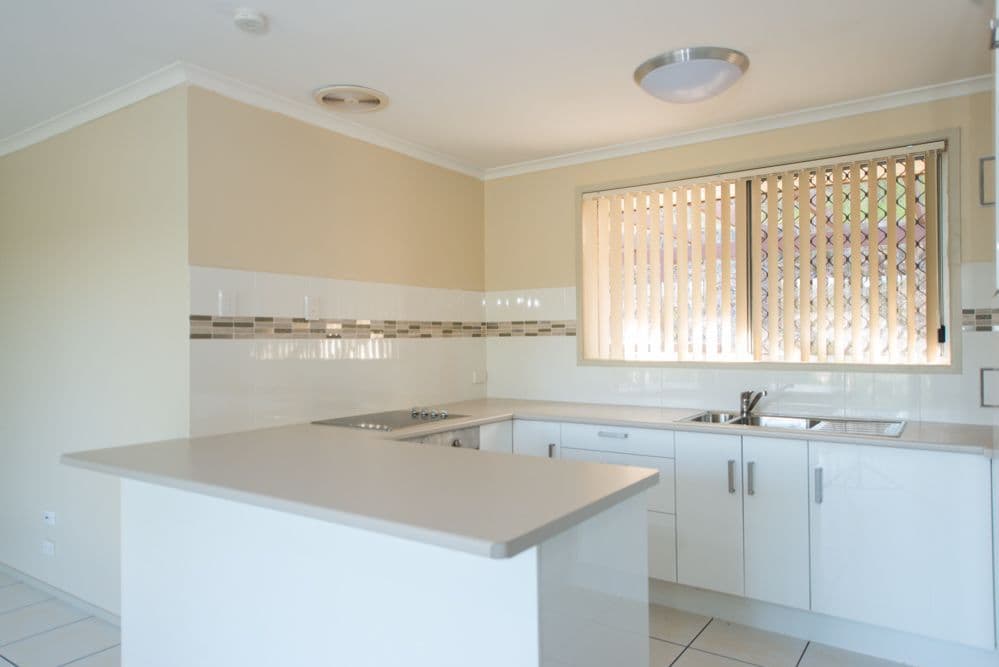 6 Aiken Close, SOUTH GLADSTONE QLD 4680, South Gladstone - Thumbnail 2
