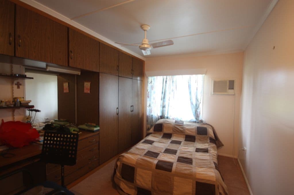 23 Bowling Green Street, BRANDON QLD 4808, Brandon - Thumbnail 6