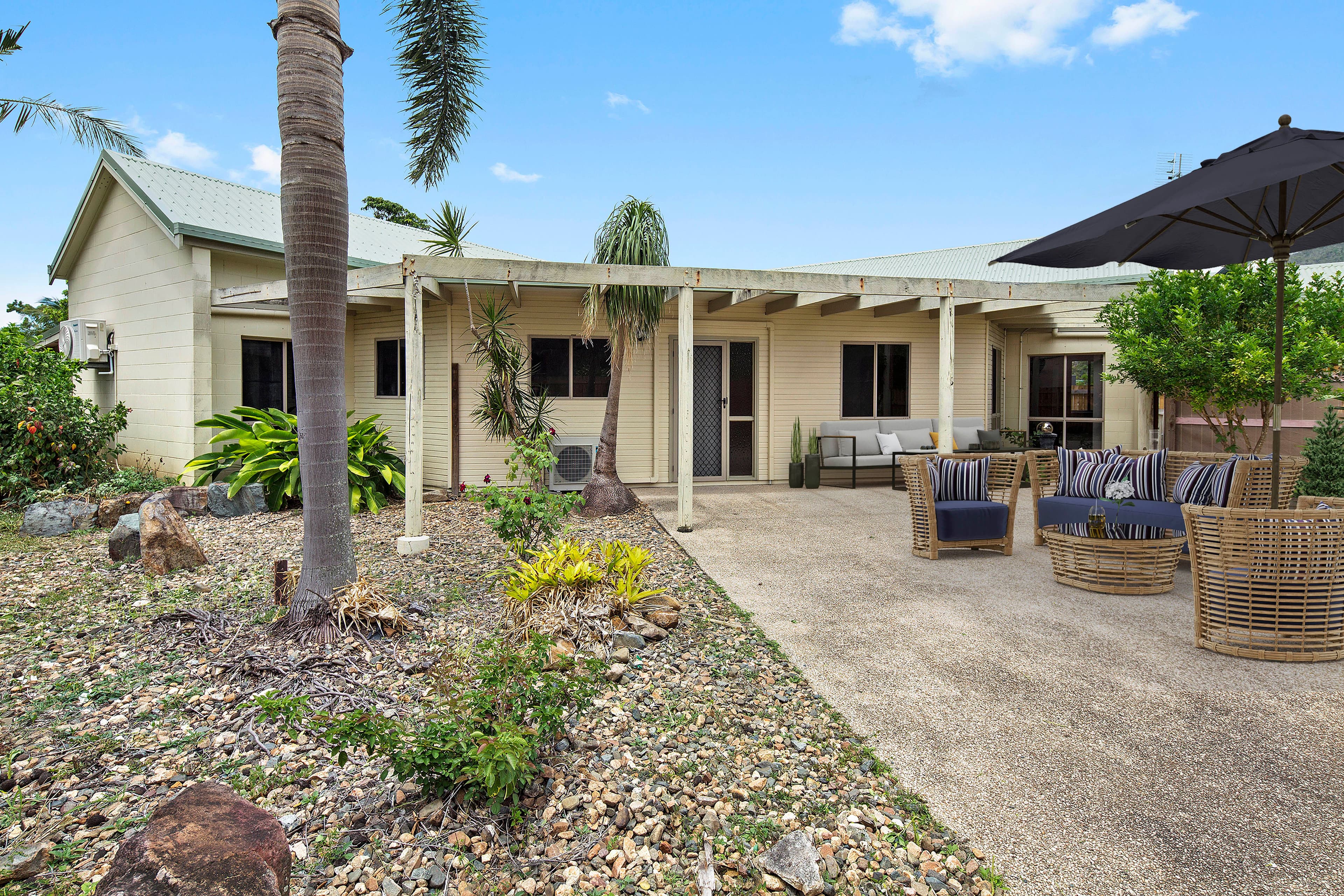 3 Grace Avenue, Cannonvale QLD 4802, Cannonvale - Thumbnail 2