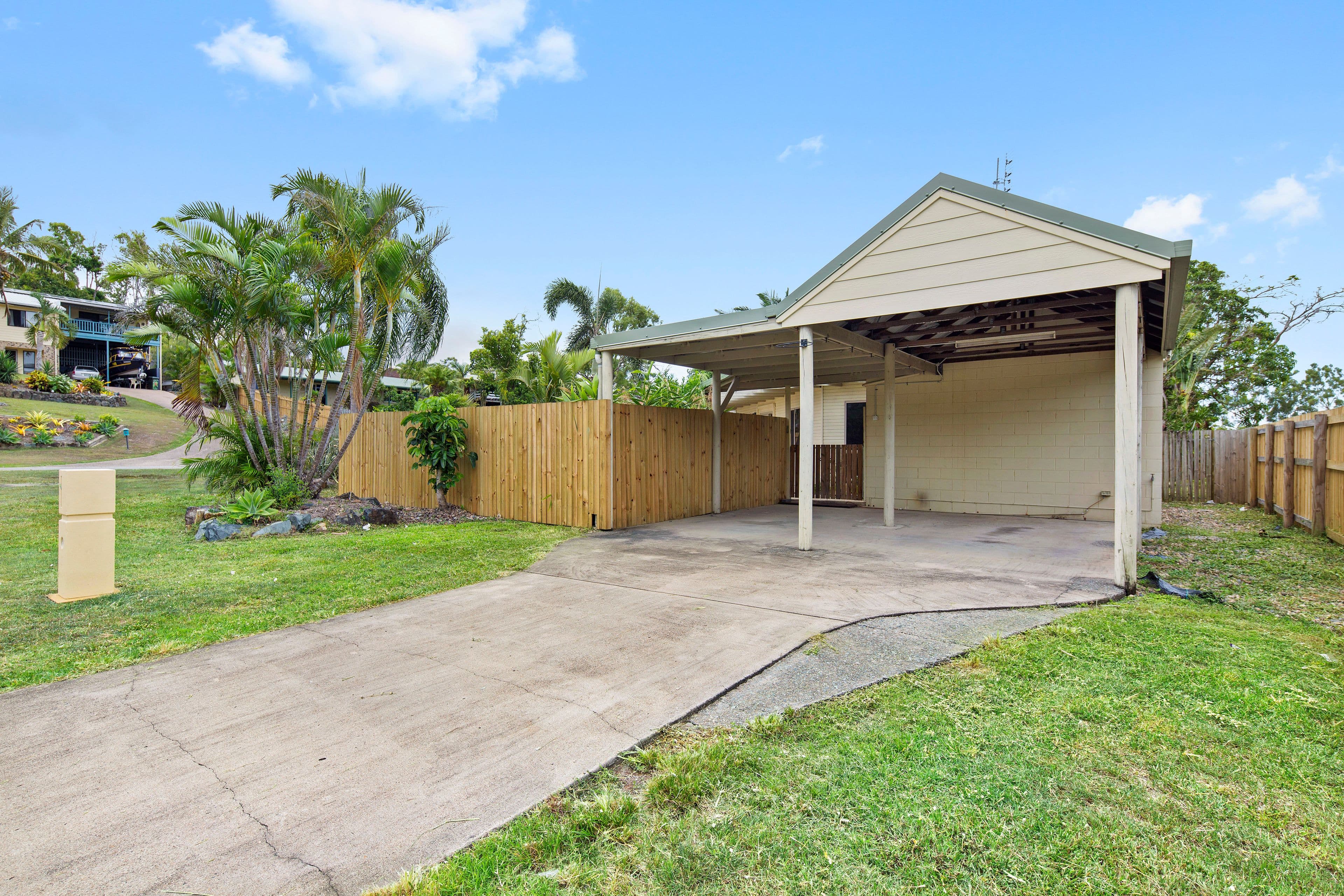 3 Grace Avenue, Cannonvale QLD 4802, Cannonvale - Thumbnail 3