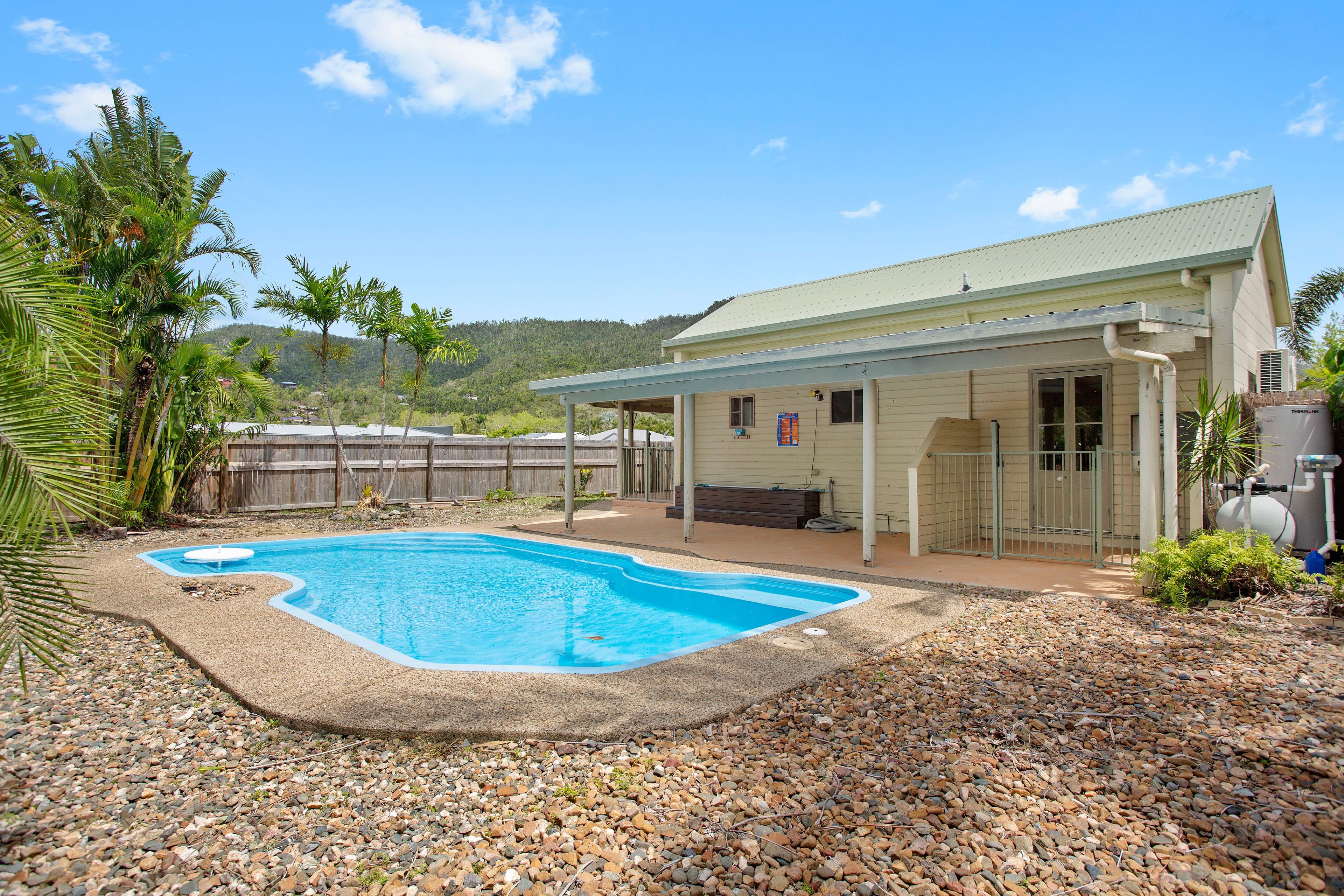 3 Grace Avenue, Cannonvale QLD 4802, Cannonvale - Thumbnail 5
