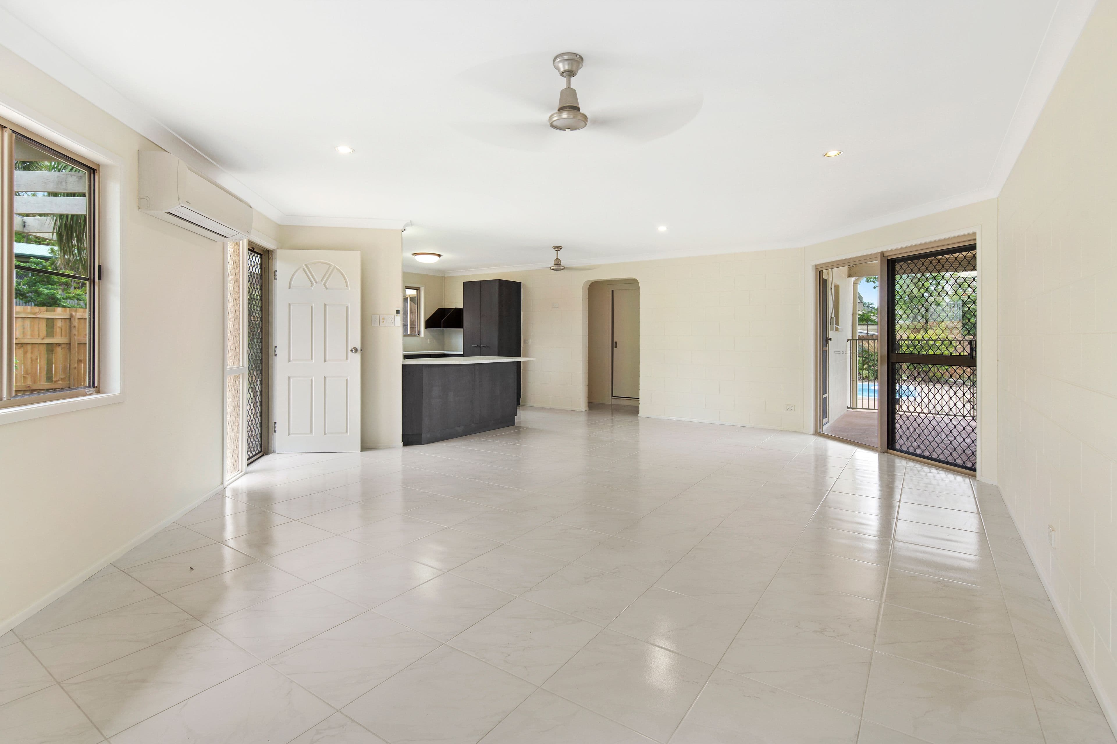 3 Grace Avenue, Cannonvale QLD 4802, Cannonvale - Thumbnail 7