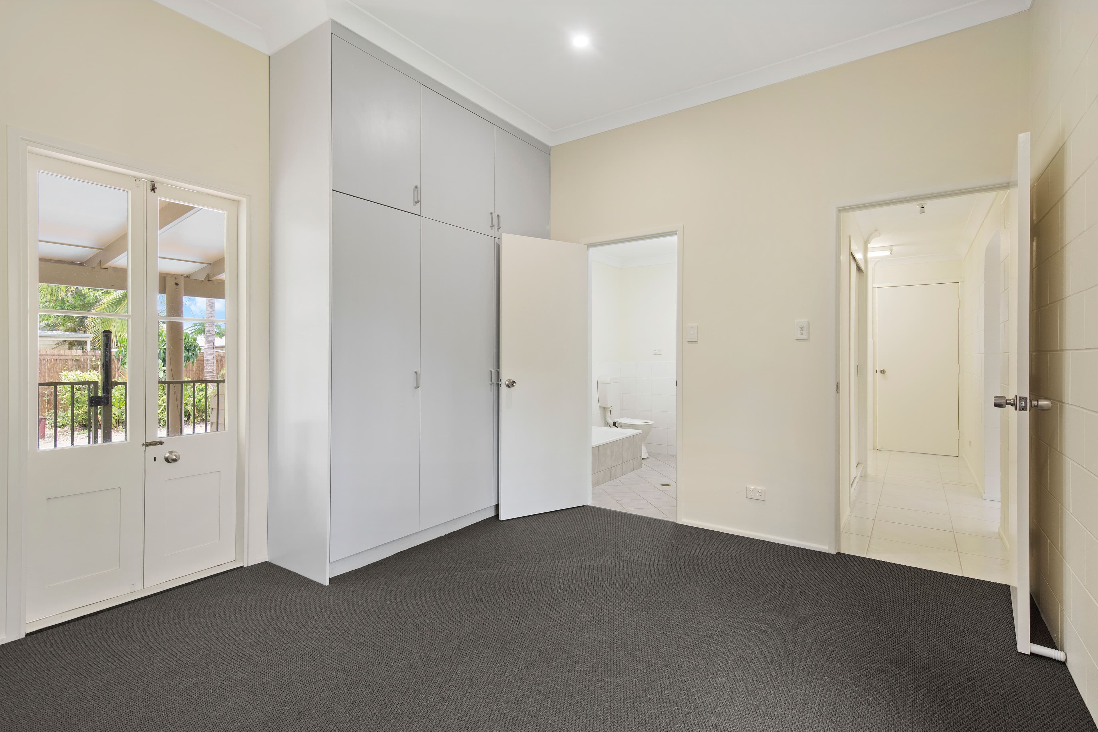 3 Grace Avenue, Cannonvale QLD 4802, Cannonvale - Thumbnail 8