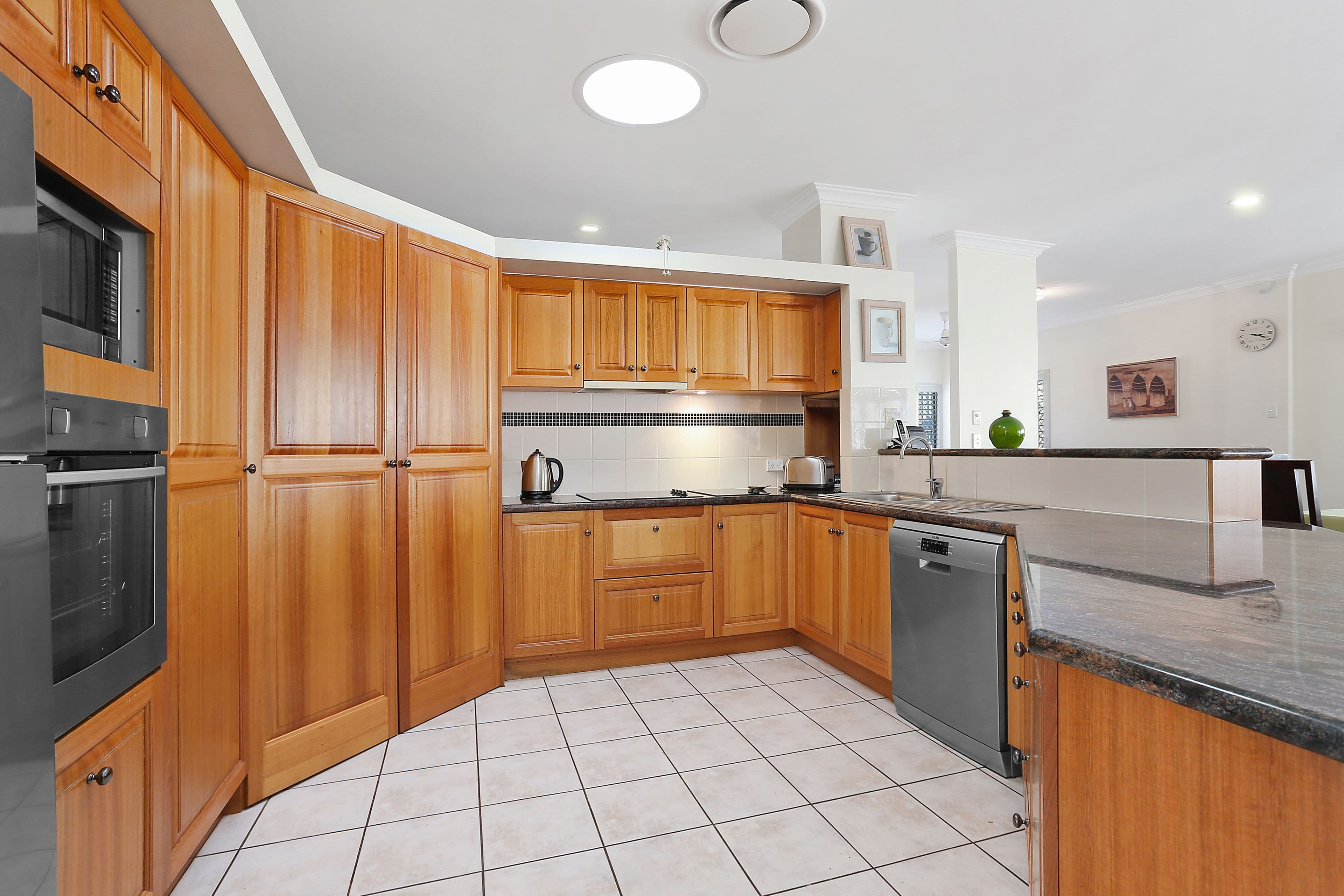 12 Fairview Place, Bridgeman Downs QLD 4035, Bridgeman Downs - Thumbnail 2
