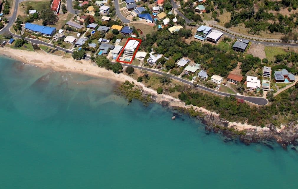  22 Coral Esplanade, CANNONVALE QLD 4802, Cannonvale - Thumbnail 4