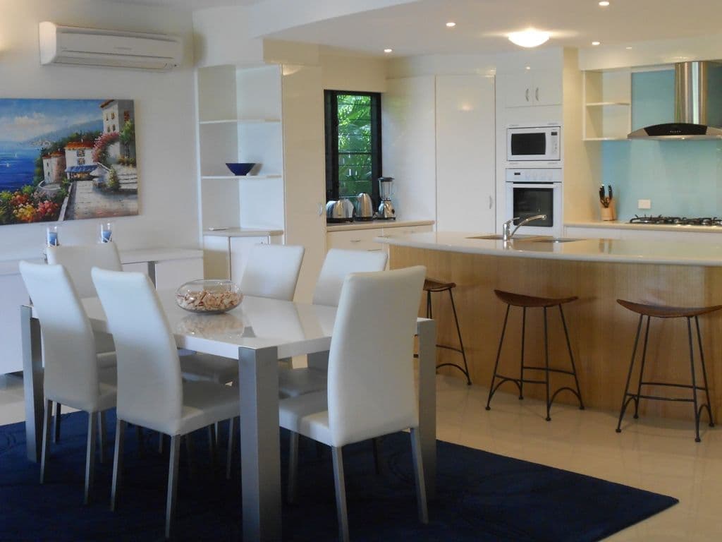  22 Coral Esplanade, CANNONVALE QLD 4802, Cannonvale - Thumbnail 7