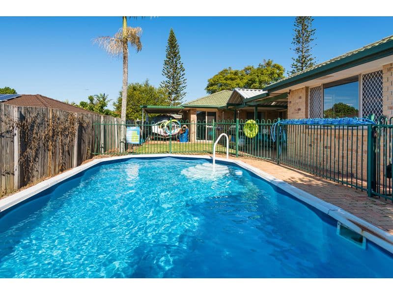 16 Hurlstone Street, Wishart QLD 4122, Wishart - Thumbnail 2